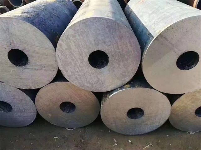 内蒙古35crmo厚壁无缝钢管